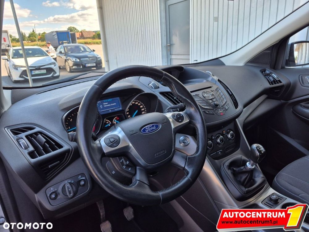Ford Kuga - 16