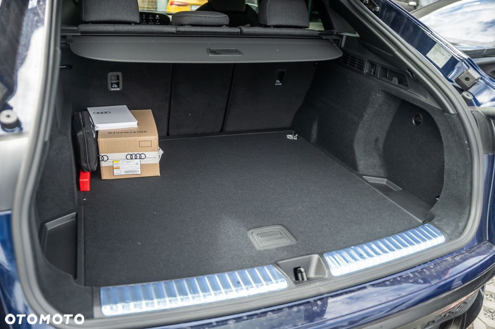 Audi Q5 Sportback - 8