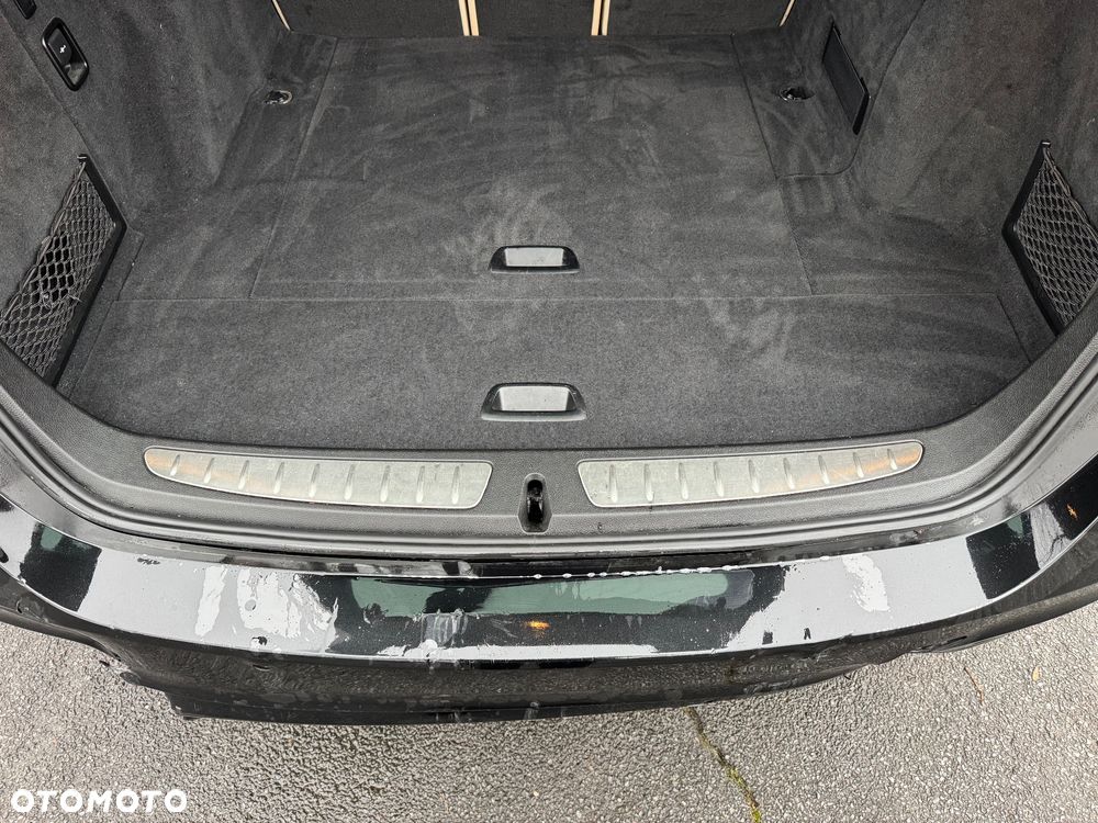 BMW Seria 3 320i Luxury Line - 15