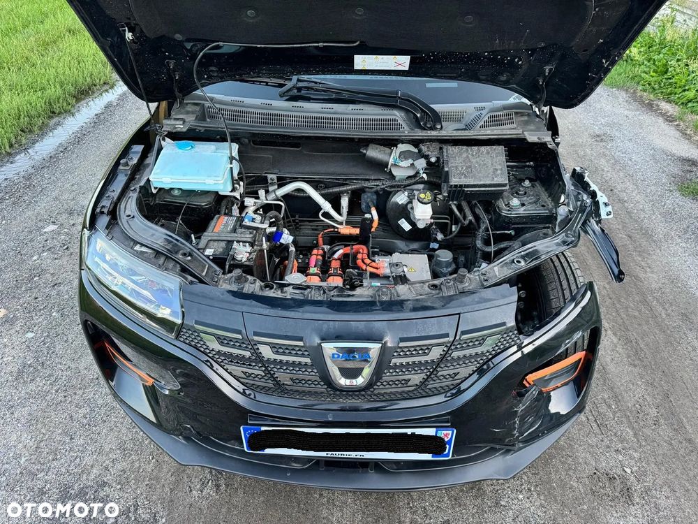 Dacia Spring - 13