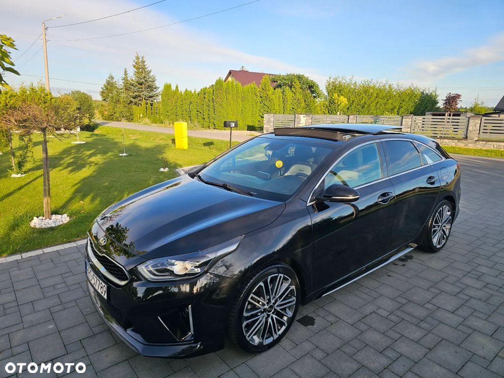 Kia ProCeed 1.6 CRDi GT Line DCT - 1