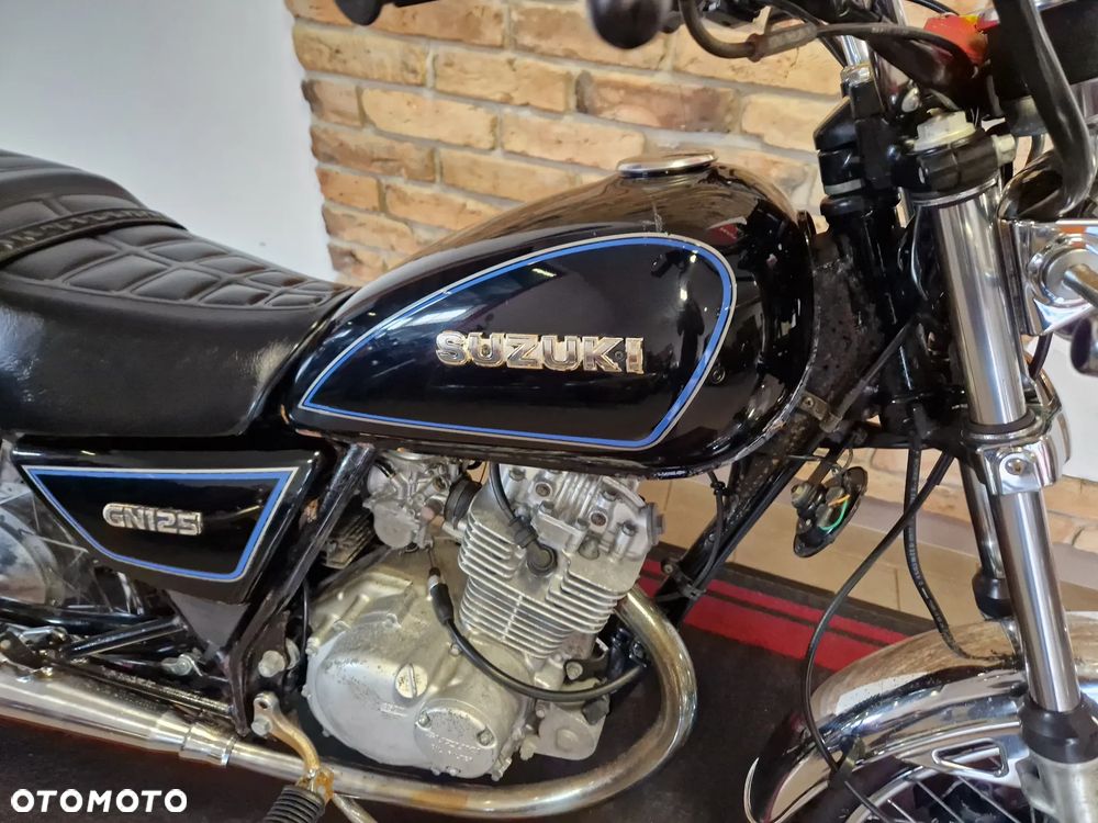 Suzuki GN - 25