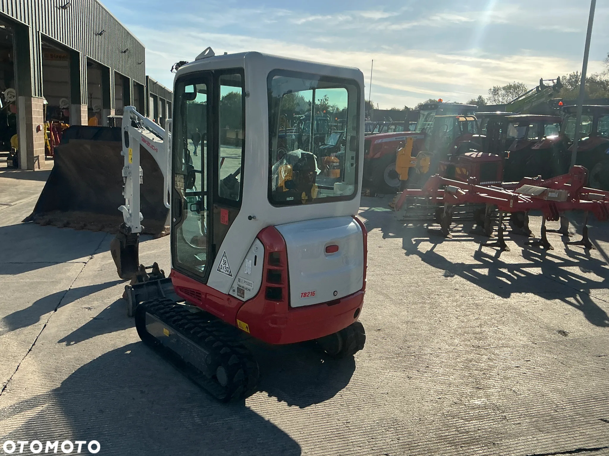 Takeuchi TB216 - 6