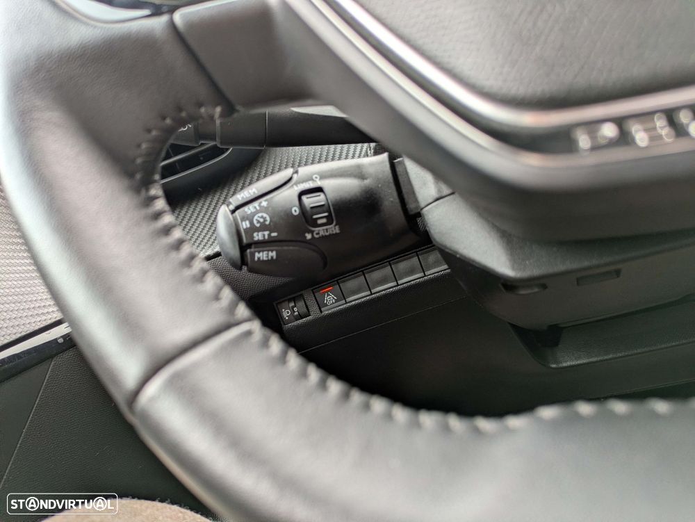 Peugeot 208 1.2 PureTech Active Pack - 19