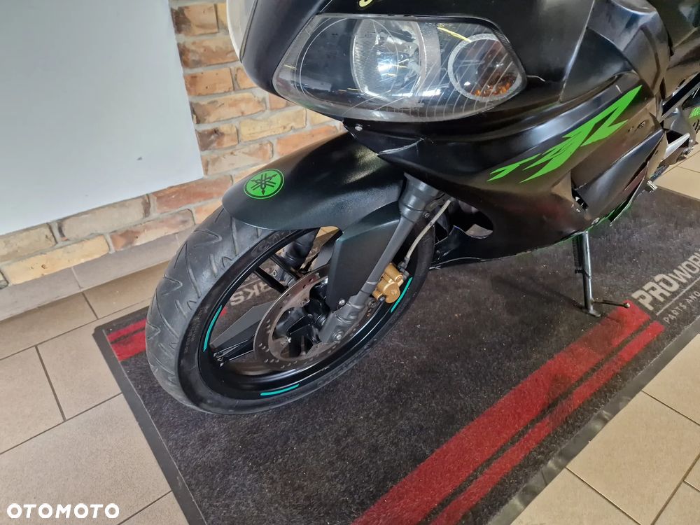 Yamaha TZR - 16