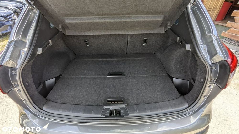 Nissan Qashqai - 35