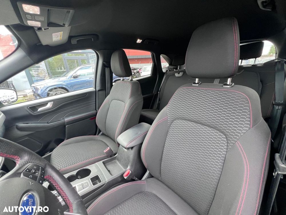 Ford Kuga - 11
