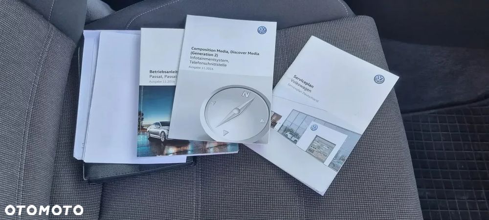 Volkswagen Passat 2.0 TDI (BlueMotion Technology) Comfortline - 33