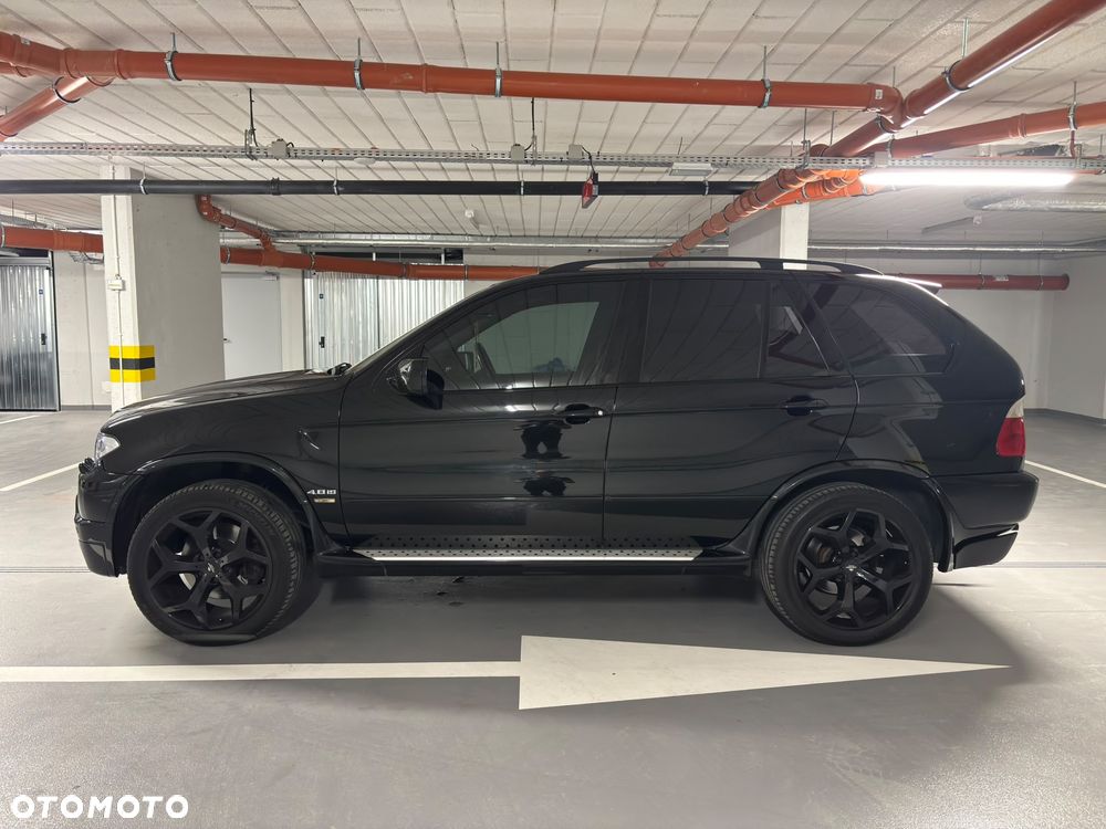 BMW X5 4.8is - 5