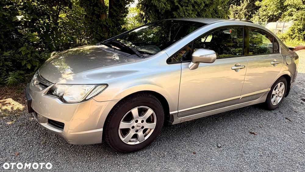 Honda Civic 1.8 Comfort - 2