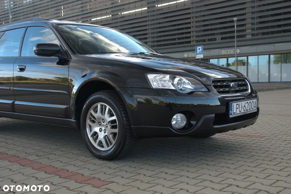 Subaru Outback 2.5 - 9