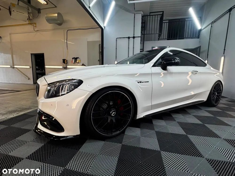 Mercedes-Benz Klasa C AMG 63 S - 11