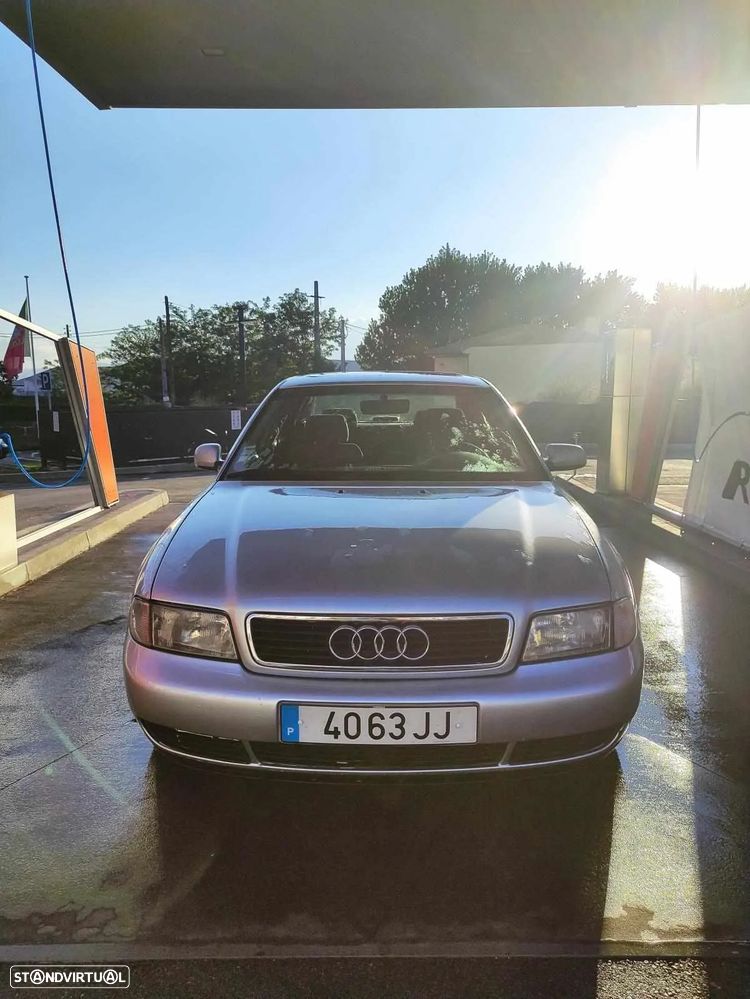 Audi A4 1.9 TDI Sport - 1