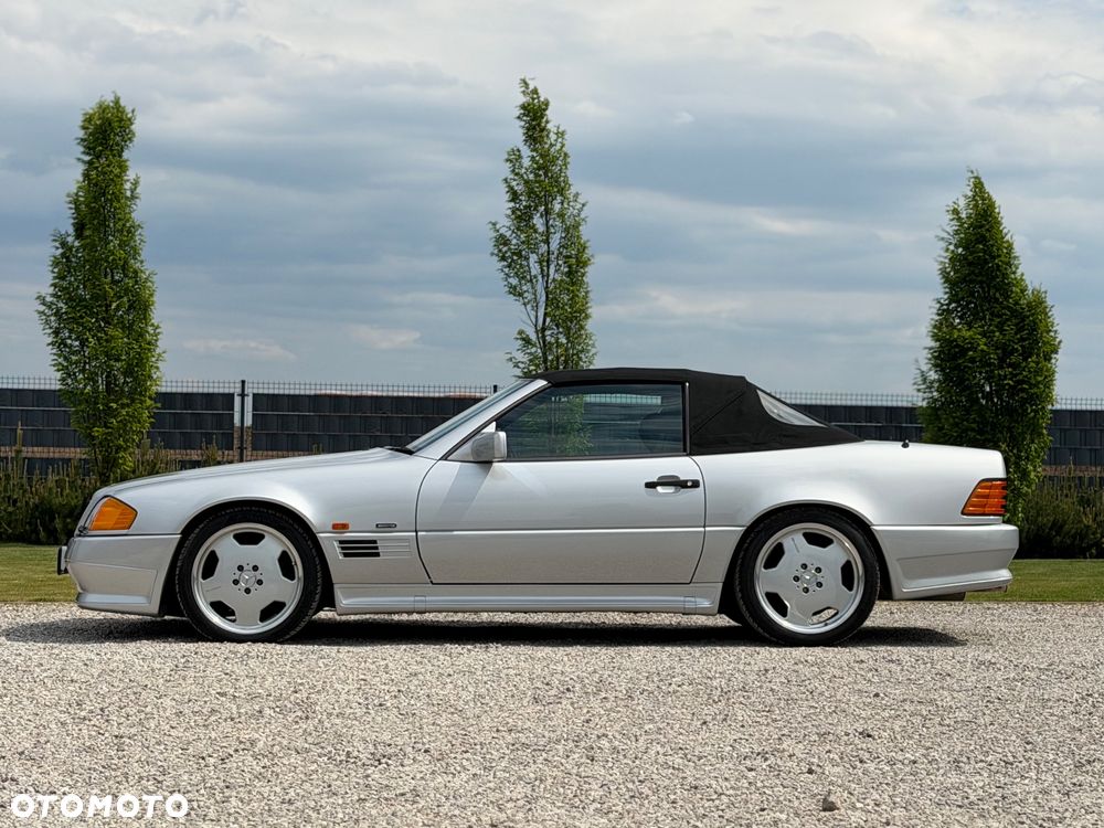 Mercedes-Benz SL - 10