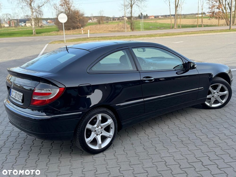 Mercedes-Benz Klasa C - 27