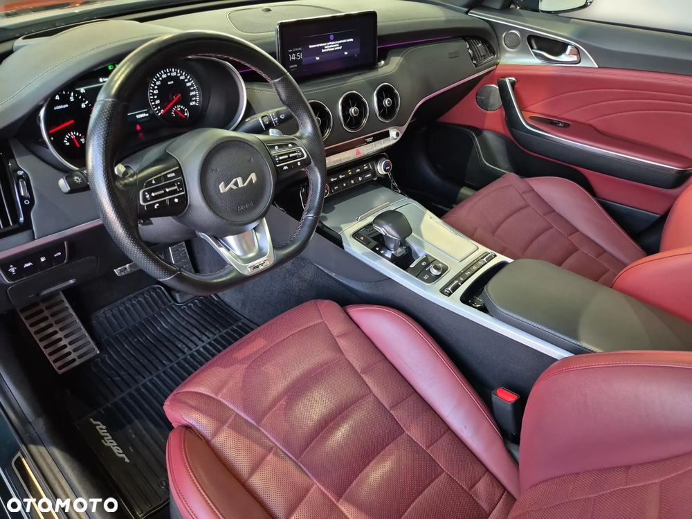 Kia Stinger 3.3 T-GDI V6 GT AWD - 9