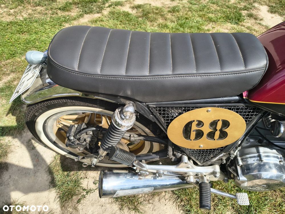 Honda CB - 12