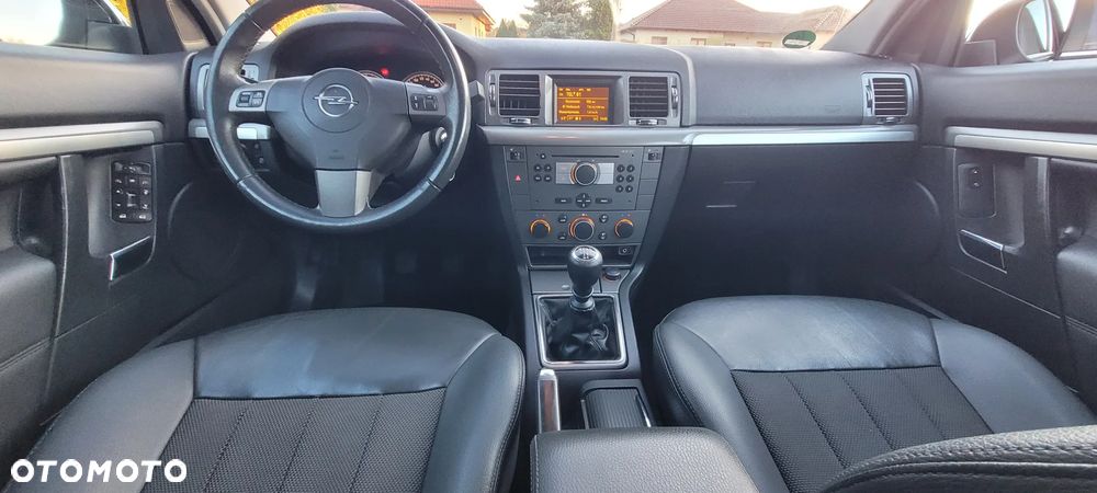 Opel Vectra 1.8 GTS - 16