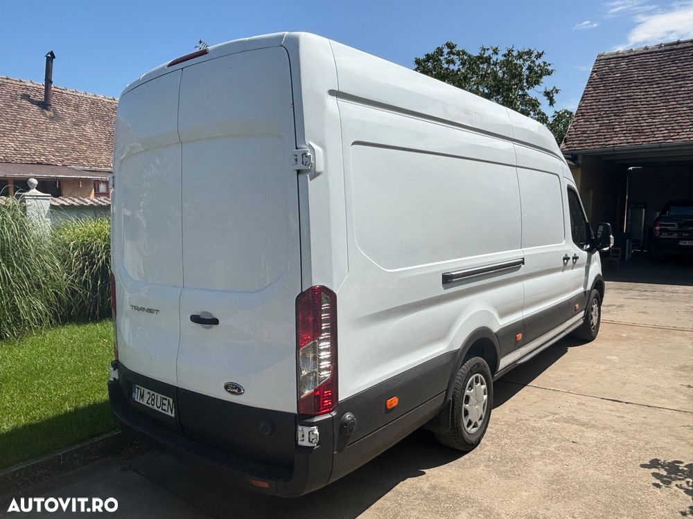 Ford Transit L4 Furgon DCIV RWD Trend - 7