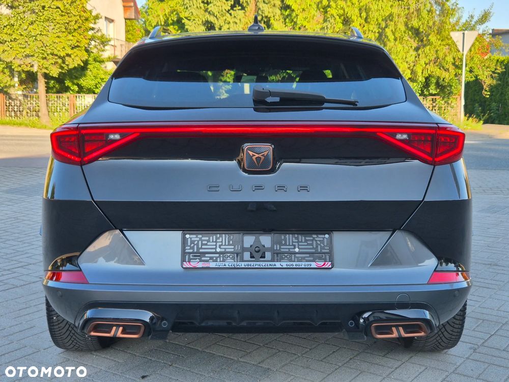 Cupra Formentor VZ 1.4 e-Hybrid DSG - 9