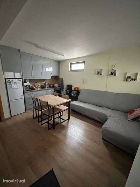 Apartamento T1 Pequeno - Grande imagem: 3/10