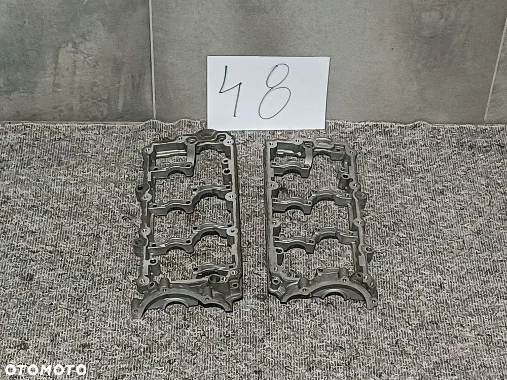 NR 48 Podstawa mocowania wałków rozrządu do Audi A6 C6 2,7TDI lewa, prawa - 1