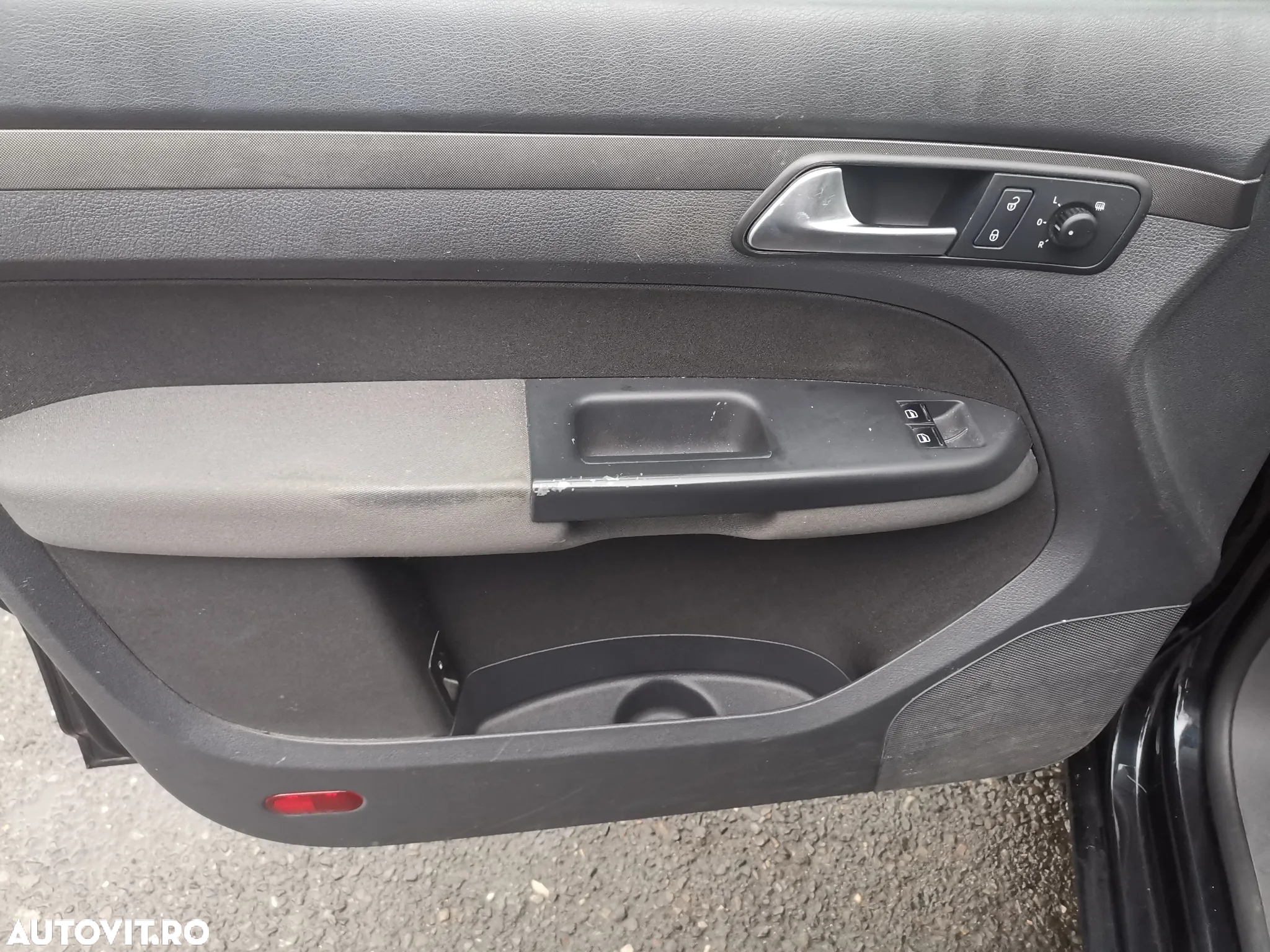 Volkswagen Touran 1.4 TSI Comfortline - 7