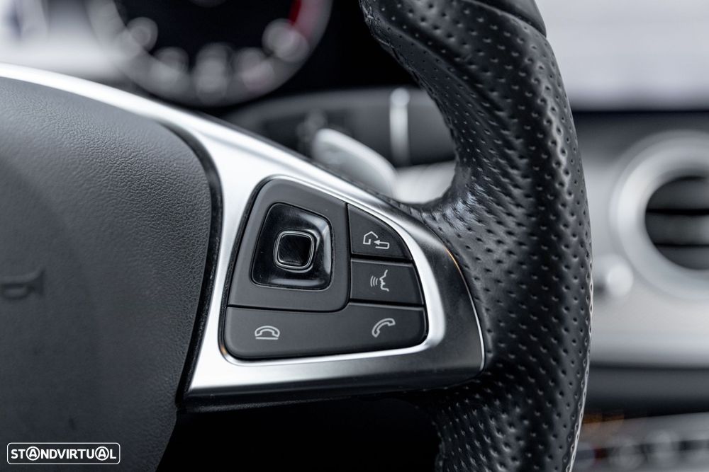 Mercedes-Benz E 220 d AMG - 47