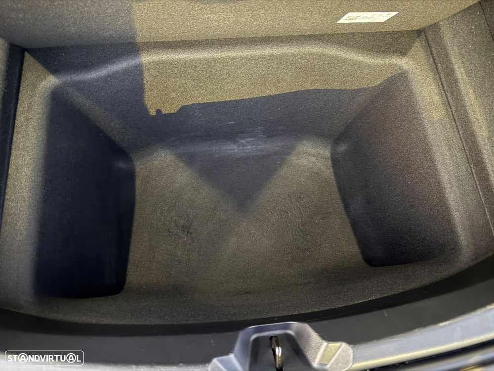 Tesla Model 3 Standard Range Plus RWD - 12