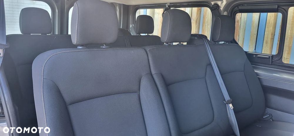 Renault Trafic - 16