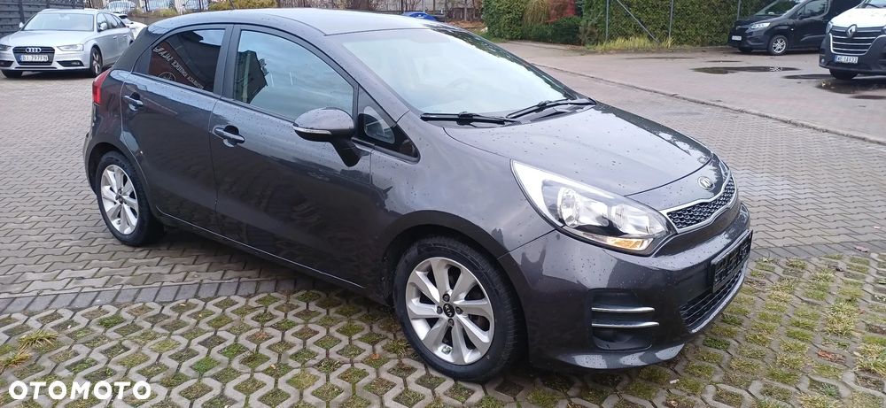 Kia Rio 1.1 CRDI Dream Team Edition - 3