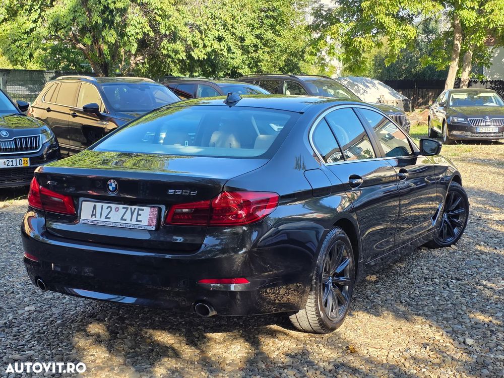 BMW Seria 5 530d xDrive Aut. Luxury Line - 3
