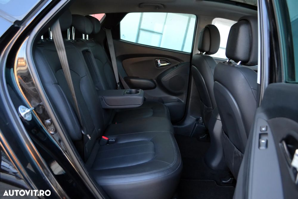 Hyundai ix35 2.0 4WD Automatik Style - 11