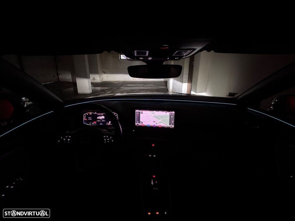 SEAT Leon ST 1.4 e-Hybrid Xcellence DSG - 17