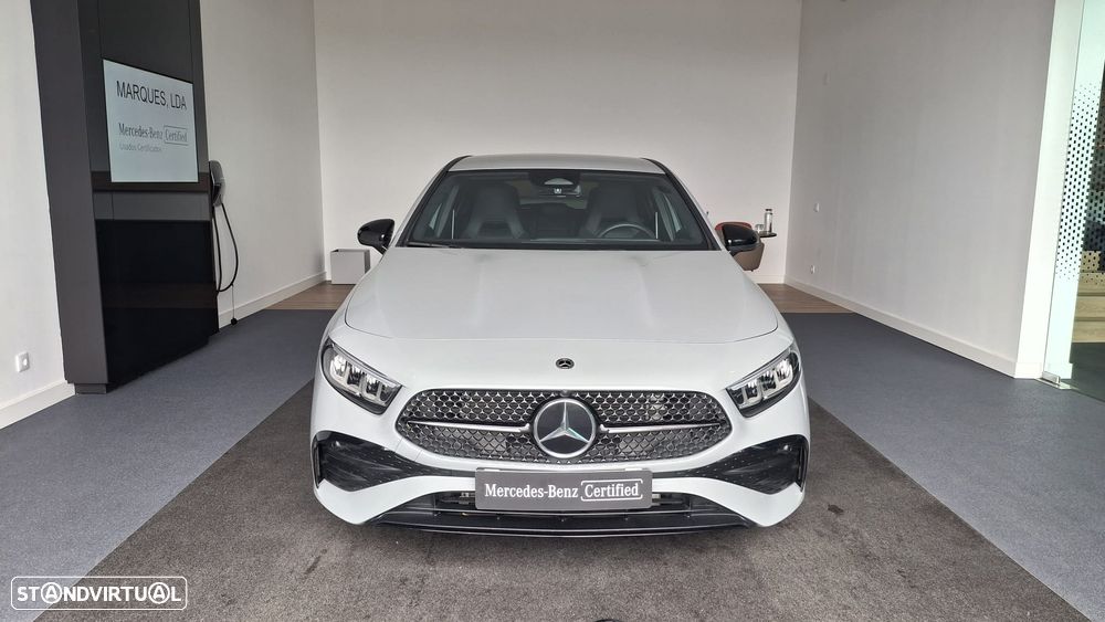 Mercedes-Benz A 180 d 8G-DCT Special Edition - 3