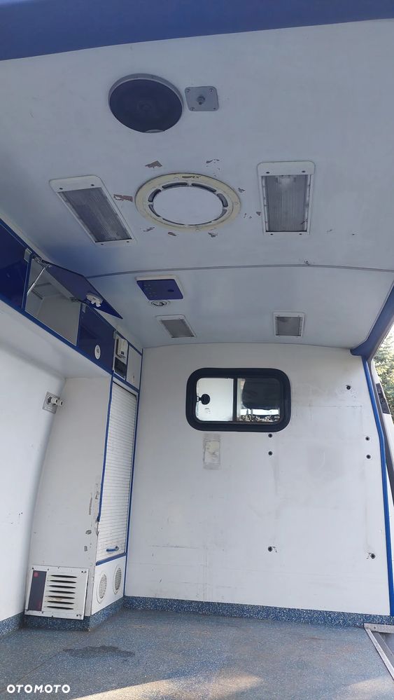 Volkswagen Transporter - 10