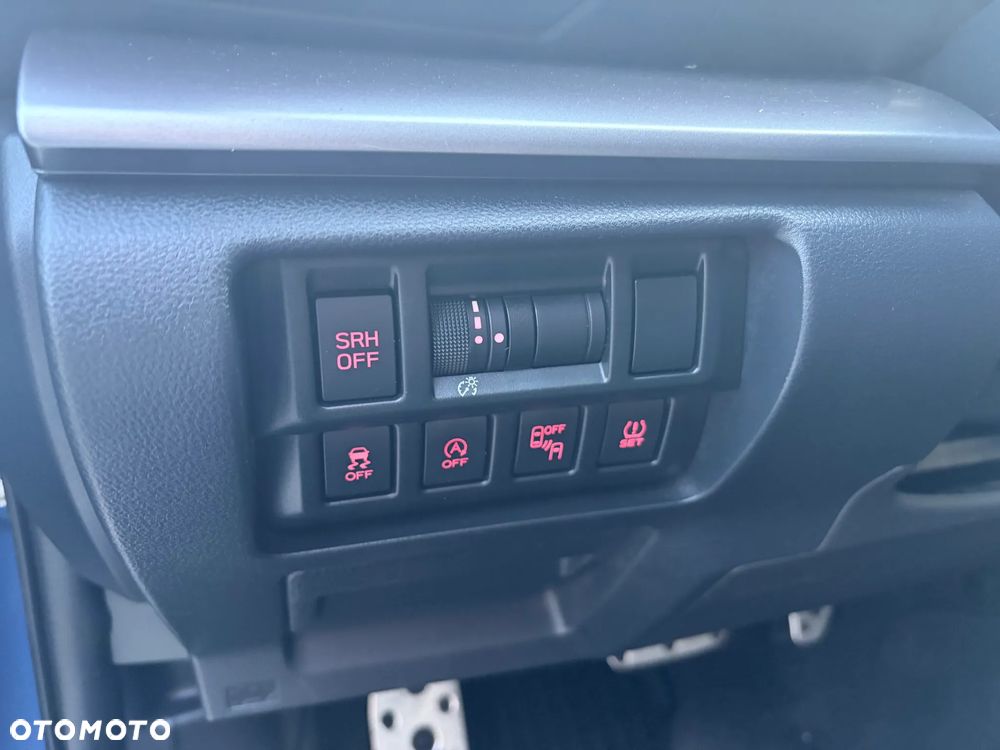 Subaru XV 1.6i Exclusive (EyeSight) Lineartronic - 24