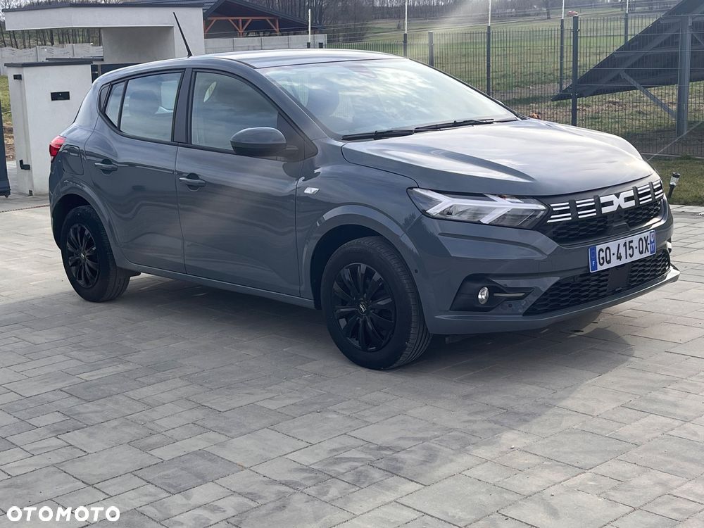 Dacia Sandero TCe 90 Essential - 3