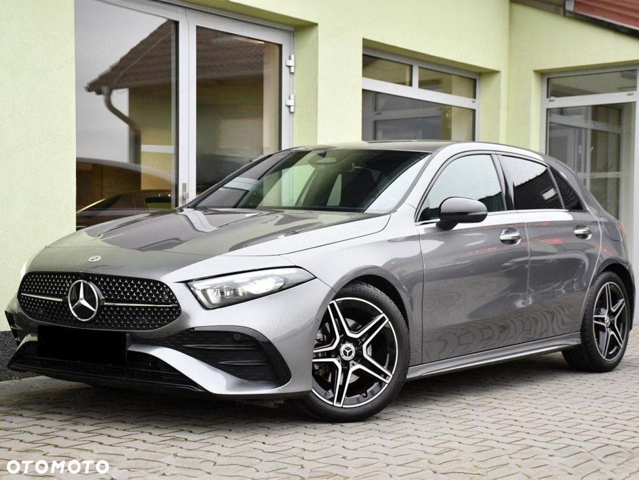 Mercedes-Benz Klasa A 200 AMG Line 7G-DCT - 3