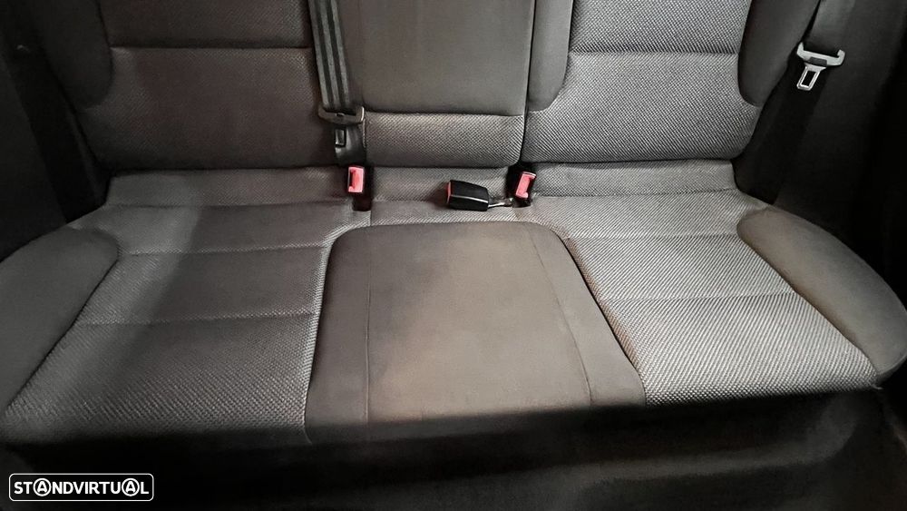 Audi A3 Sportback 2.0 TDi - 29