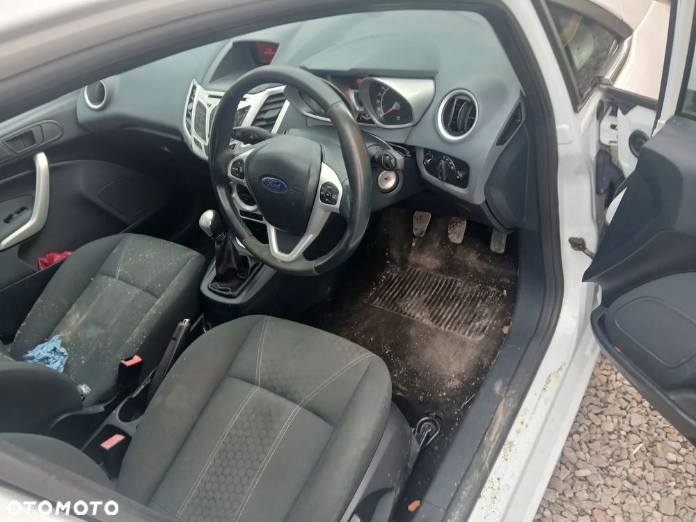 ford fiesta mk7 H7 maska zderzak lampa grill błotnik drzwi zbiornik paliwa szyba lusterko klamka - 4