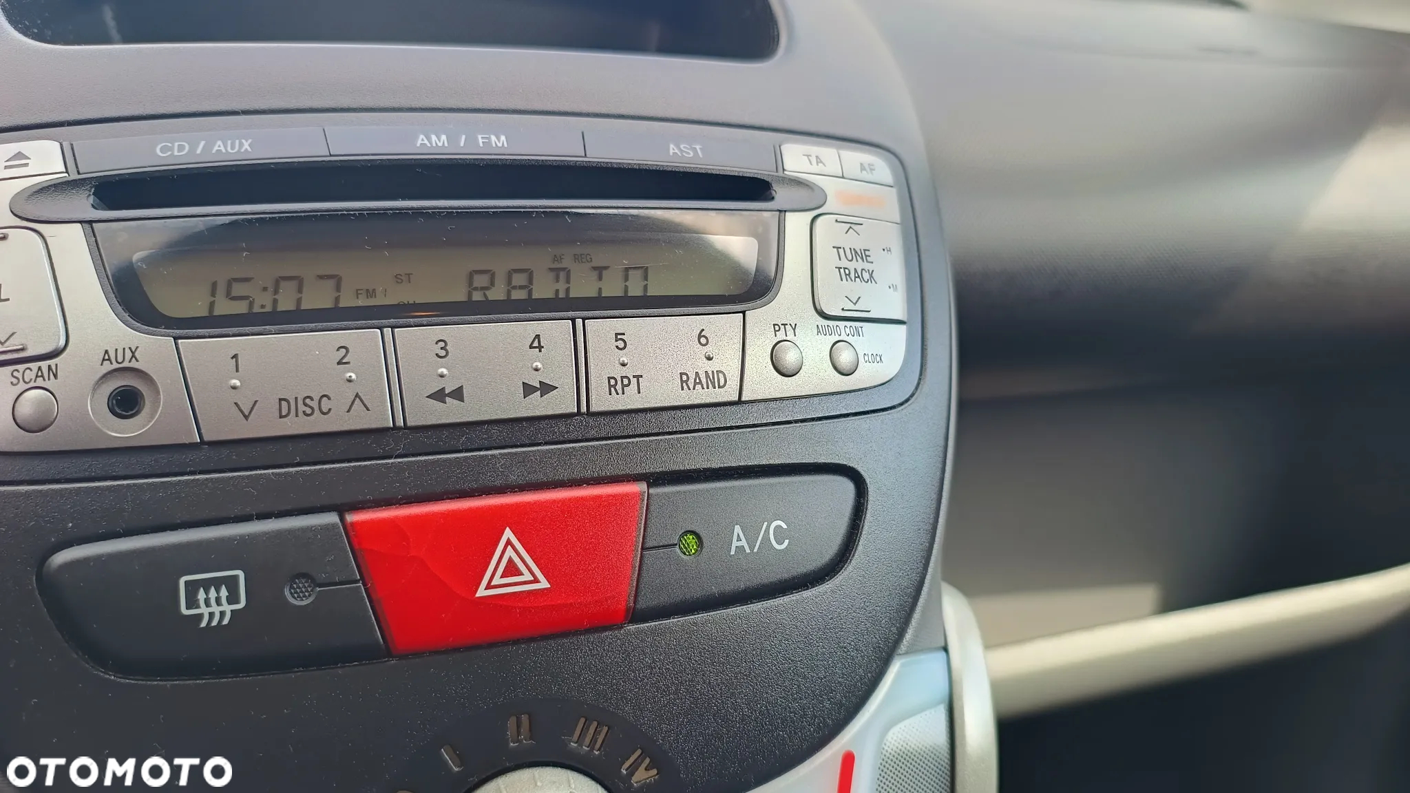 Toyota Aygo 1.0 VVT-i Sol - 19
