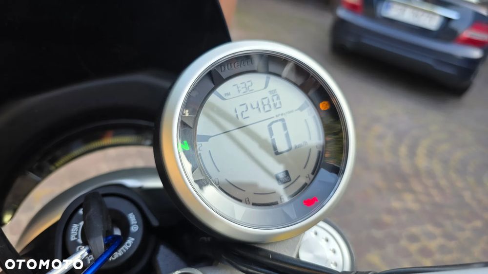 Ducati Scrambler - 12