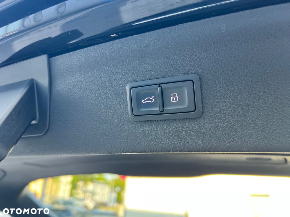 Audi Q3 2.0 TFSI Quattro Design S tronic - 20