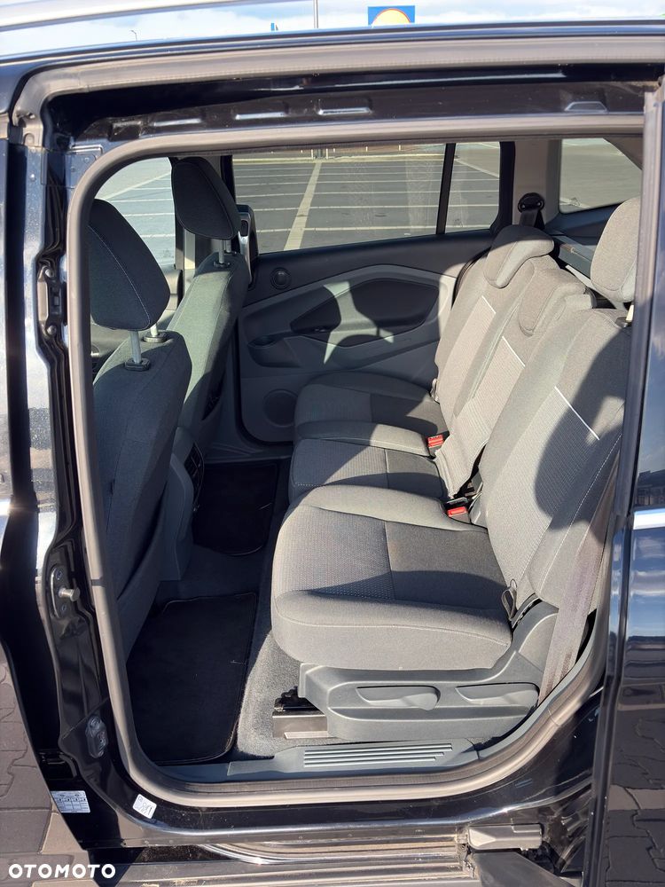 Ford Grand C-MAX 2.0 TDCi Champions Edition - 8