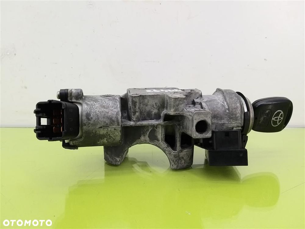 Stacyjka KLUCZYK Toyota Avensis II T25 2003-2006 VALEO 736661A - 6