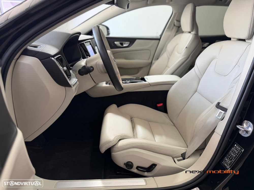 Volvo V60 2.0 T6 AWD TE Inscription - 12
