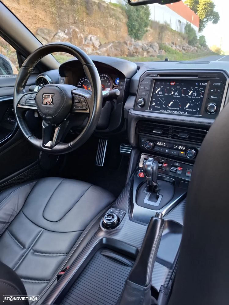 Nissan GT-R 3.8 V6 Black Edition - 22