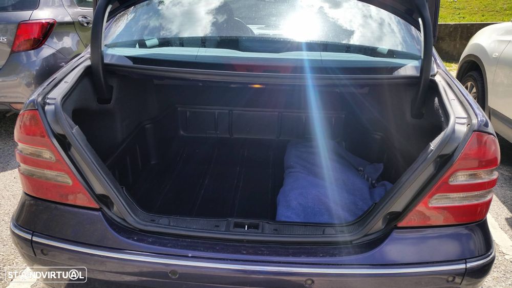 Mercedes-Benz C 270 CDi Avantgarde - 4