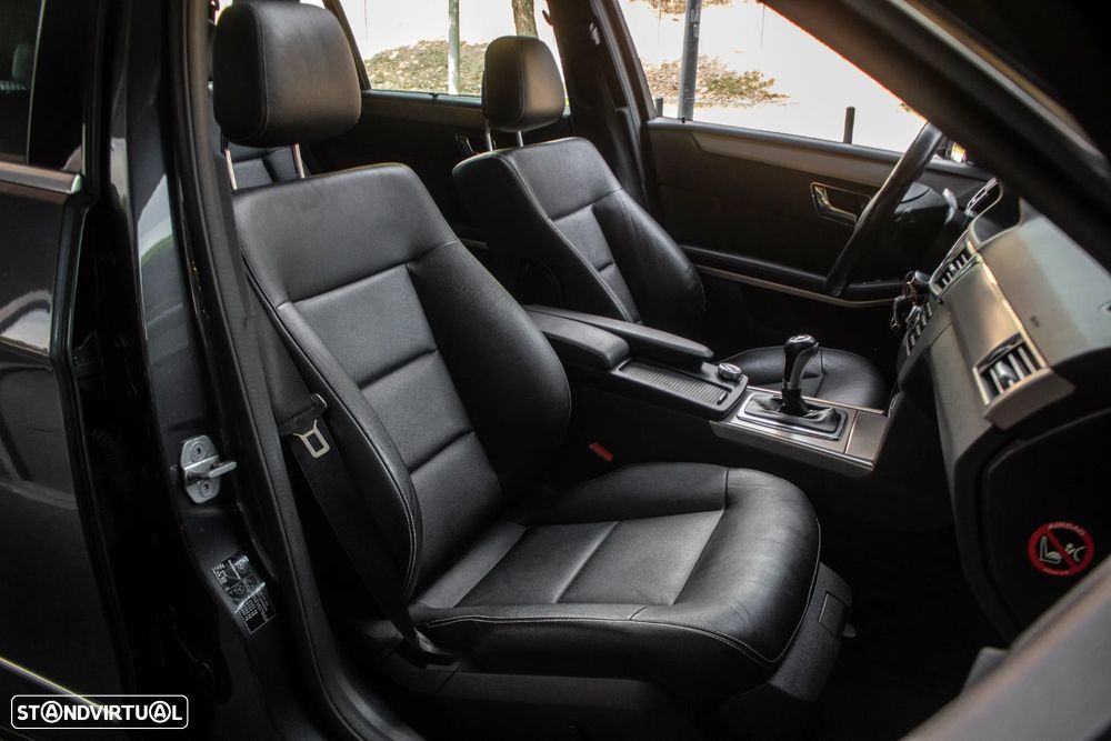 Mercedes-Benz E 250 CDi Avantgarde BlueEfficiency Auto. - 22